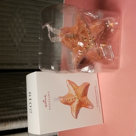 3 Hallmark Keepsake Ornaments - Picture 8 of 11